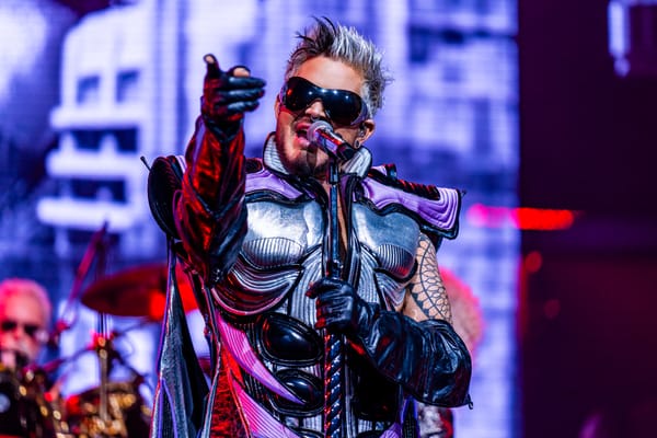 Queen + Adam Lambert: A Rhapsody in Chicago